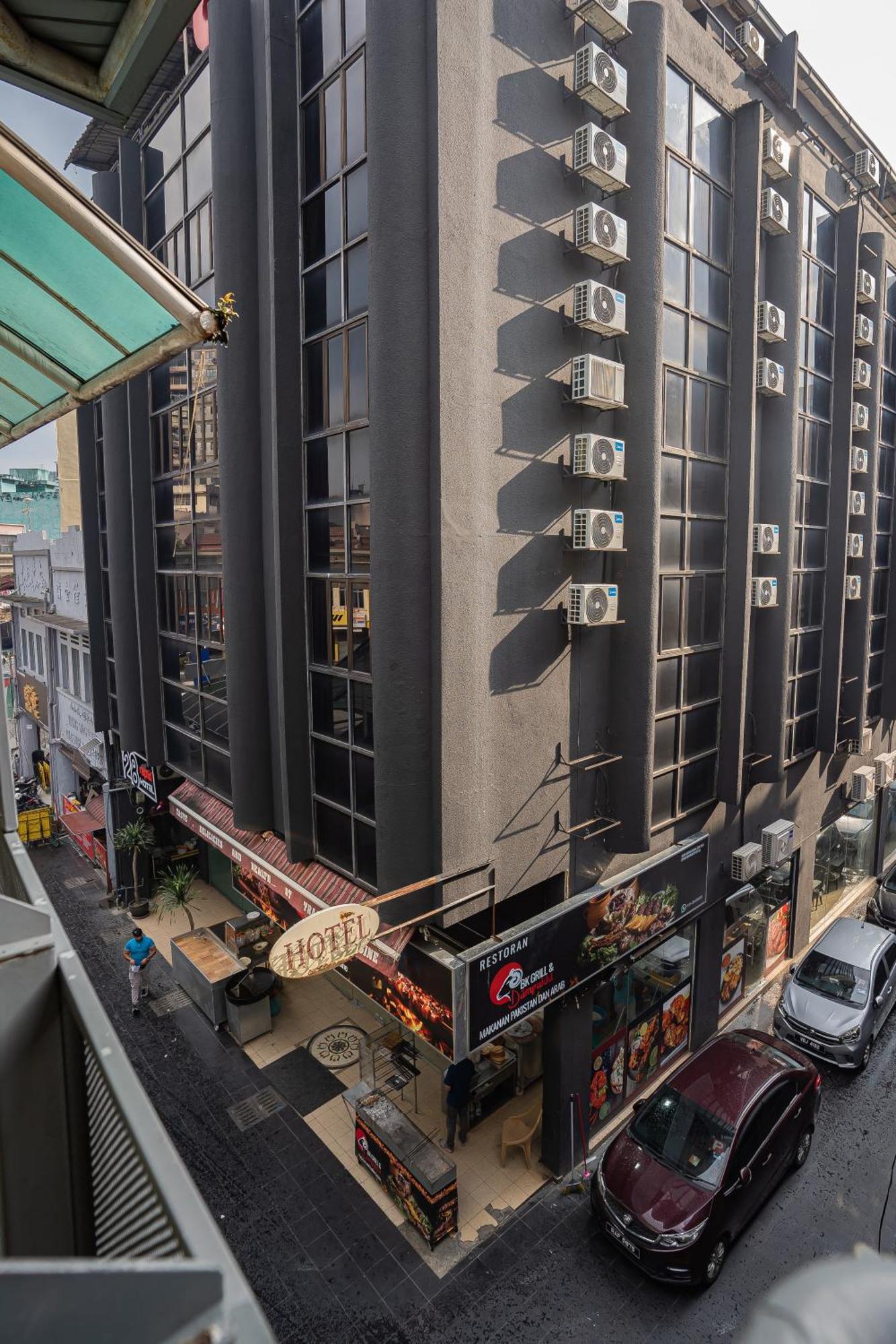 Hotel 28 Rapid クアラルンプール エクステリア 写真